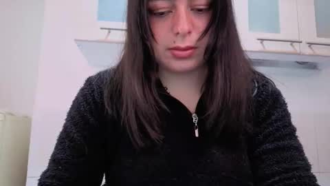 miakimky online show from November 4, 5:29 pm