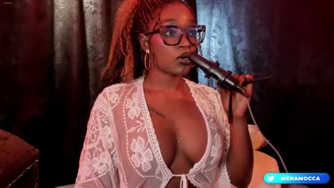 Mia online show from April 14, 12:22 am