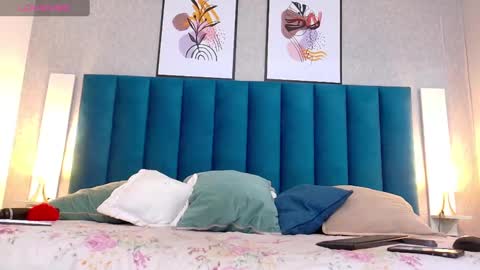 Mia  online show from January 29, 12:35 pm