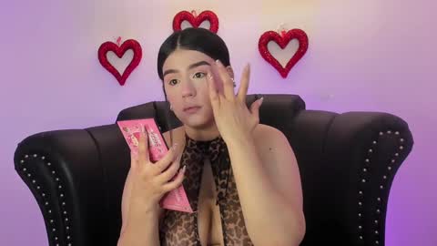 Mia   -5 7001400 Follow  online show from February 20, 1:40 pm