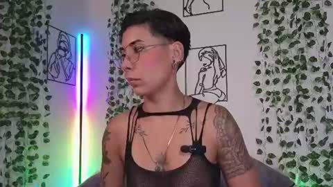Mia Morgann online show from June 18, 1:49 pm