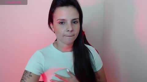 Snapshot of miarobinn_ chatting on September 9, 5:24 pm miarobinn_ online show from September 9, 5:24 pm