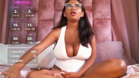 miasaandovaal 22 online show from February 28, 8:28 pm