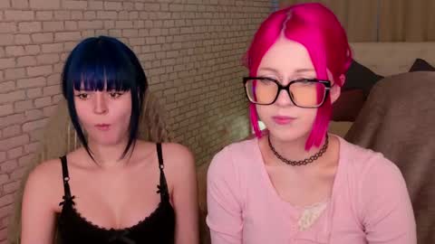 Michele online show from April 5, 1:43 pm