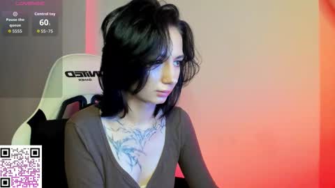 Snapshot of michelle_murray chatting on October 6, 1:11 am ichelle online show from October 6, 1:11 am