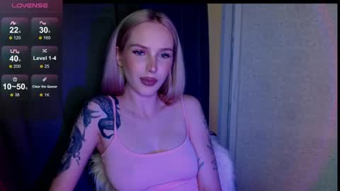 Michelle online show from July 3, 5:52 pm