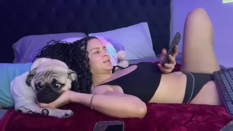 Skye online show from November 19, 11:16 pm