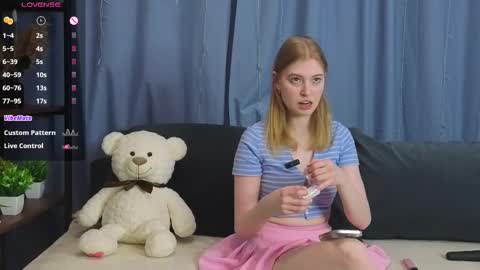 mickeydior online show from March 19, 12:31 pm