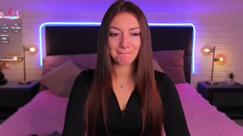 micky___love online show from October 22, 7:30 pm