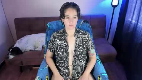 Blue online show from September 9, 3:34 pm