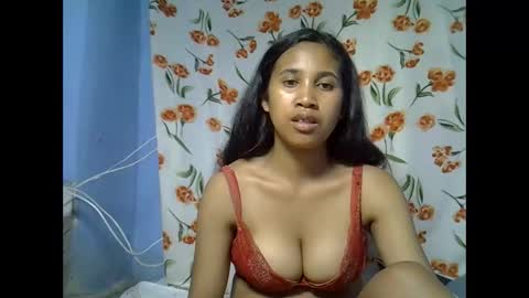 mihpretties online show from November 28, 10:29 am