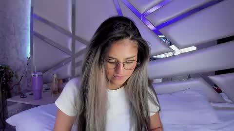 MIA 3 online show from February 12, 3:51 am