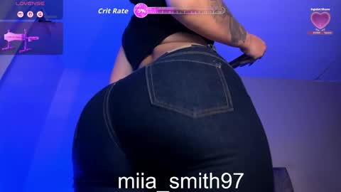 mia online show from March 31, 9:15 pm