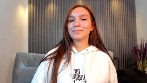 Miia 3 online show from March 3, 12:20 pm