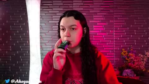 Ma -  online show from November 8, 9:09 pm