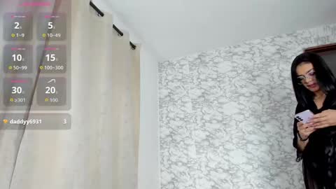 Snapshot of miiaa_monroe chatting on September 10, 1:44 pm miiaa_monroe online show from September 10, 1:44 pm