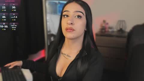  miiaa stone  online show from February 7, 2:04 am