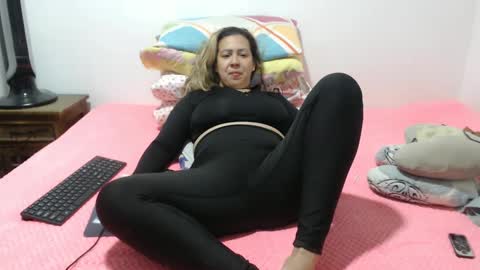 Miilu74 online show from October 2, 4:01 pm