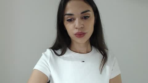 Mika online show from November 23, 9:16 pm