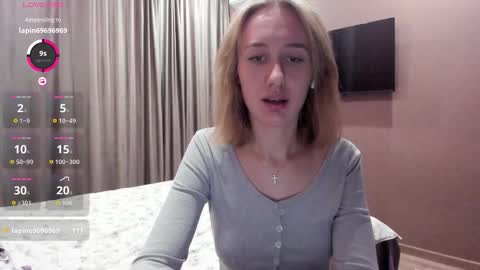 Mika online show from October 31, 11:20 pm