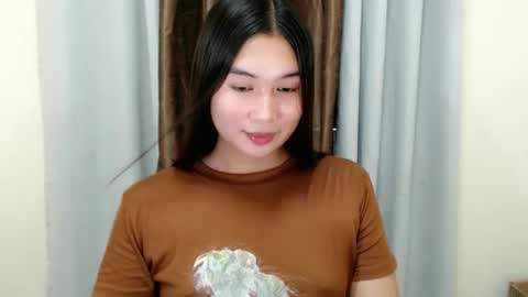 Kyla online show from November 10, 8:09 am