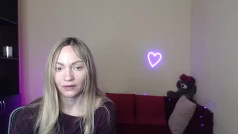 Adalina online show from April 5, 5:34 pm