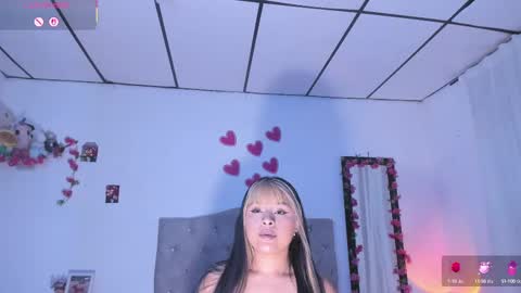 Snapshot of mila_1wood chatting on September 14, 12:30 am mila_1wood online show from September 14, 12:30 am