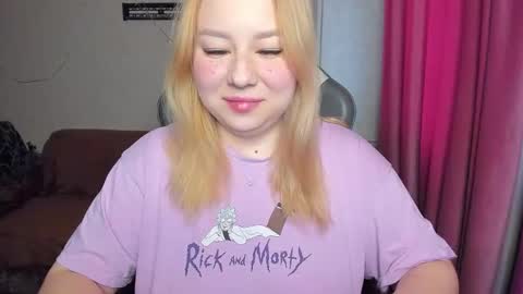 Mila shy sensual person  online show from November 13, 10:14 am