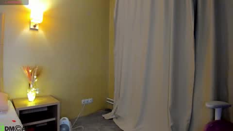 mila_kinor online show from February 17, 1:16 am