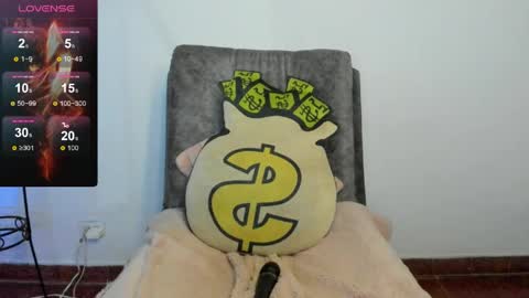 Camila online show from April 21, 2:51 am