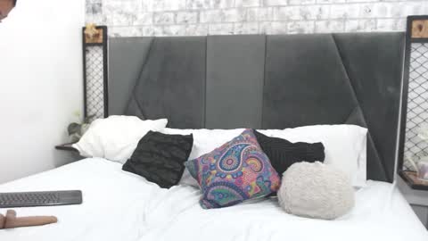 mila online show from February 3, 11:53 am