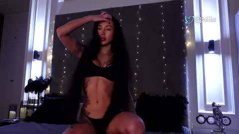 Mila       online show from December 19, 9:51 am