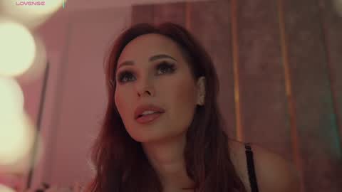        online show from October 17, 11:08 pm