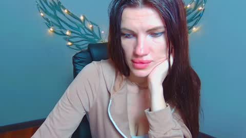 Milaloona online show from May 31, 7:36 am