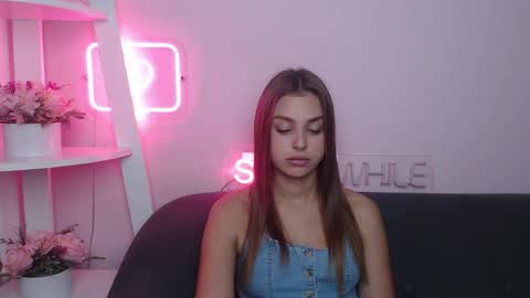 milanaangelas online show from September 29, 5:56 am