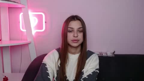 milanaangelas online show from February 10, 8:45 pm