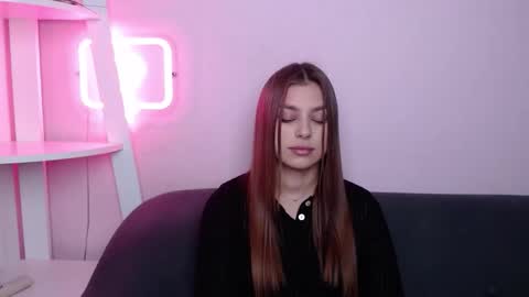 milanaangelas online show from March 14, 6:14 am