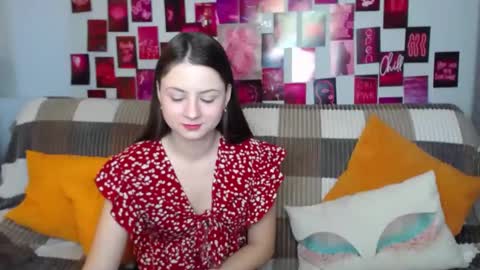 milanaroz online show from March 9, 5:44 am