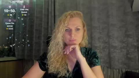 milanna_x online show from March 2, 6:47 pm