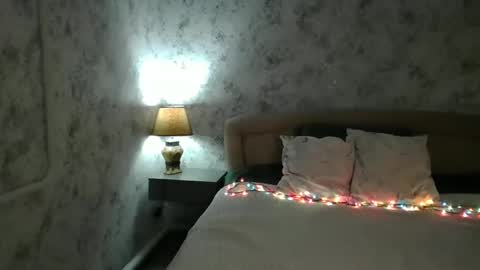 milissasii online show from February 19, 4:44 pm