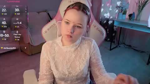 milky_basement online show from September 26, 7:50 am