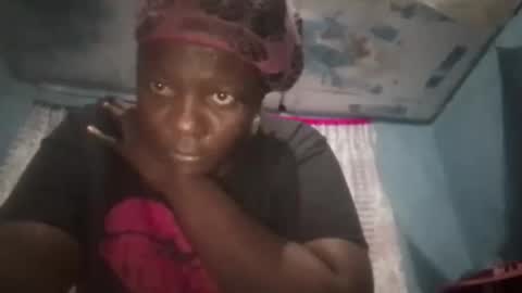 milkyebony254 online show from September 12, 8:38 pm