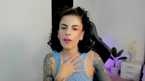 Milagros online show from December 16, 4:45 am