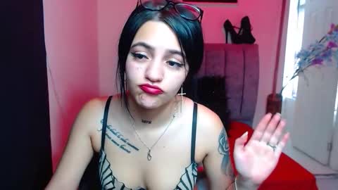 Violeta online show from October 21, 3:05 pm