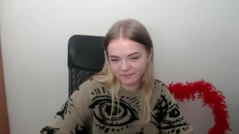 millaloveli online show from February 23, 8:14 am