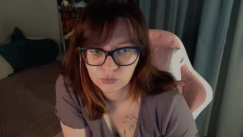 Milla online show from April 9, 4:01 pm