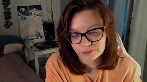 Milla online show from February 4, 12:30 pm