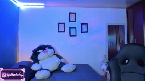         online show from October 27, 2:40 am