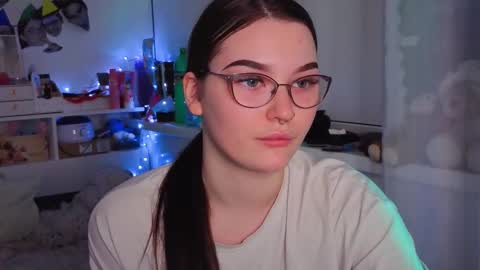 Millie online show from November 3, 9:46 am