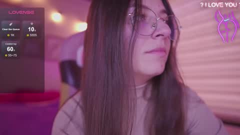 MILLY online show from March 20, 8:47 pm